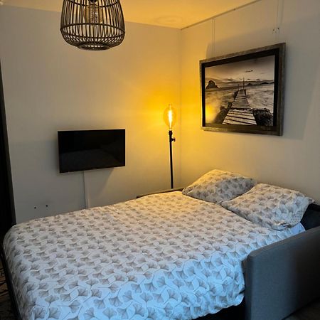 Appartement Cosy Face A La Basilique Saint Remi Реймс Екстериор снимка